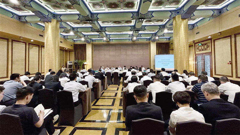 集團公司第四考核組到人民大廈 開展2023年度經(jīng)營業(yè)績和黨建暨黨風(fēng)廉政建設(shè)現(xiàn)場考核